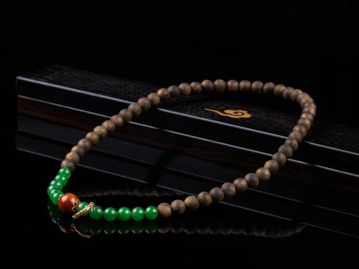 XY0174沉香+南红碧玉双圈手链 商品图3