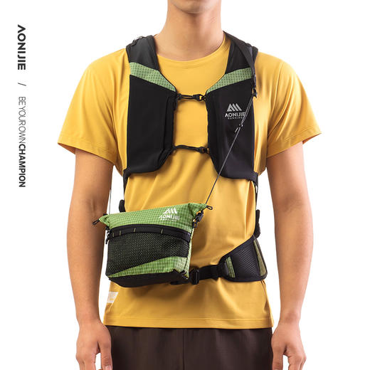 奥尼捷徒步斜挎包时尚百搭款可调节拉绳耐磨防泼水户外徒步挎包配件包FH5203 商品图3