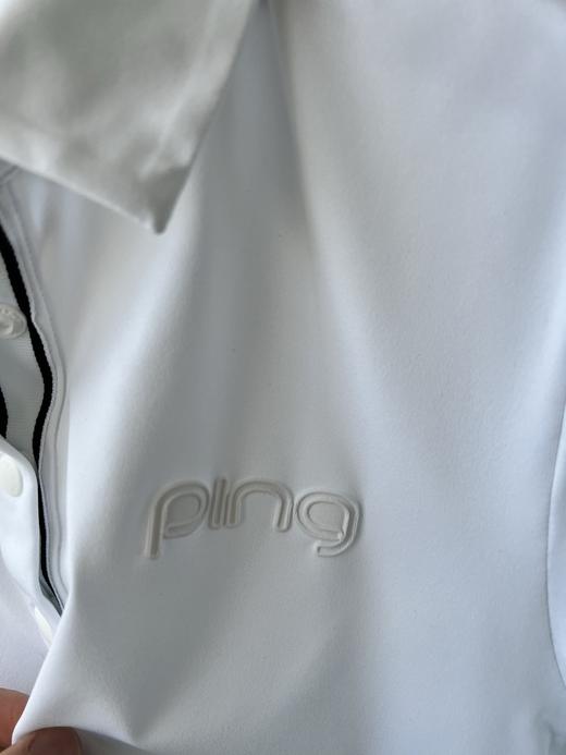 PinG原单打底衫，韩国🇰🇷客供面料，有弹力，质感棒棒的，胸前立体印花，辅料齐全，扣子有L OGO，袖子拼色设计，简约的基础款，细节品质超赞！ 商品图7