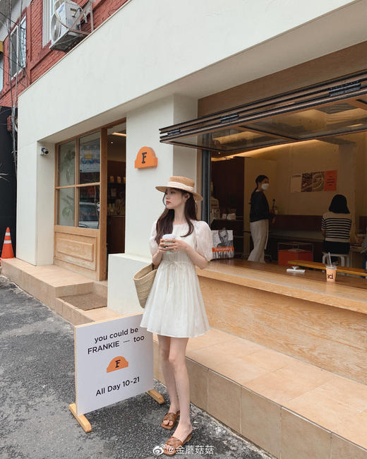 金蘑菇菇【apple of my eye】盛夏的人间烟火～天丝/真丝连衣裙系列 商品图2