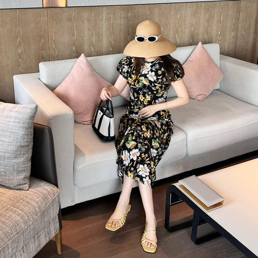 2504311   done 油画🖼️质感 显瘦连衣裙 商品图9