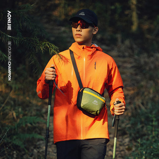 奥尼捷户外徒步挎包轻量透气耐磨防泼水斜挎包短距离徒步挎包休闲包FH2504 商品图3
