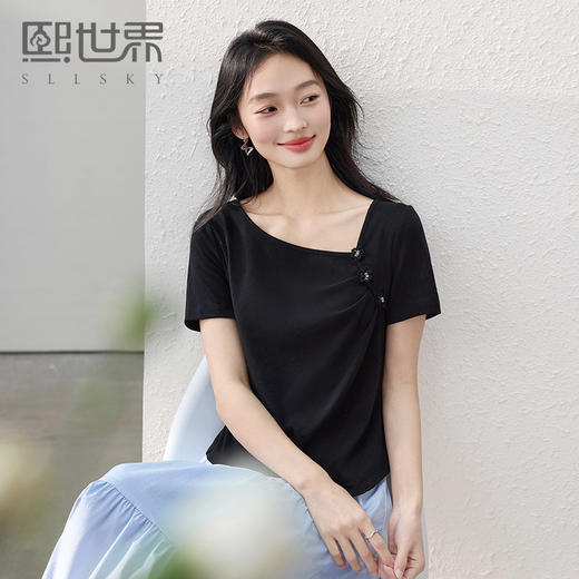 【专属特价】熙世界不规则方领短袖黑色T恤女夏季新款设计感立体花朵显瘦上衣 商品图0