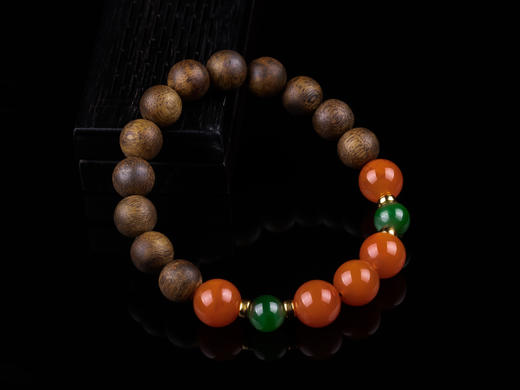 XY0241沉香+碧玉南红转运手串 商品图1