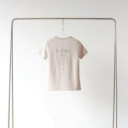 25新款💕💕经典合身 H 版型，宽松不会紧身，不仅适合单穿、开春做外套内搭也贼合适！正肩精神气质，上身就就穿出不一样的气场！图案是经典的徽标小骆驼，超具辨识度 商品图5