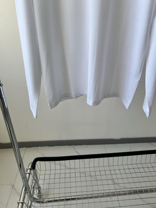 福利款💕💖，福利福利💕PING家原单T，韩国🇰🇷客供面料，棉混纺材质，面料有弹力，舒服有弹力，领口位置印花撞色，更是增加亮点，后面领子更是好看，双层领子，撞色拼接，印花LOG O，数量不多！ 商品图2