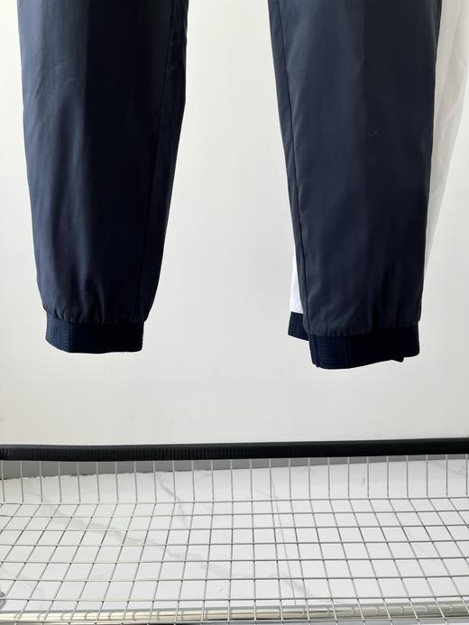 25新款，日本🇯🇵原单高尔夫🏌运动裤，日本🇯🇵客供面料，有弹力舒服，里面加了网布设计，所以白色完全不会透，兜口防水压胶拉链，腰部皮筋松紧腰，数量不多！ 商品图7