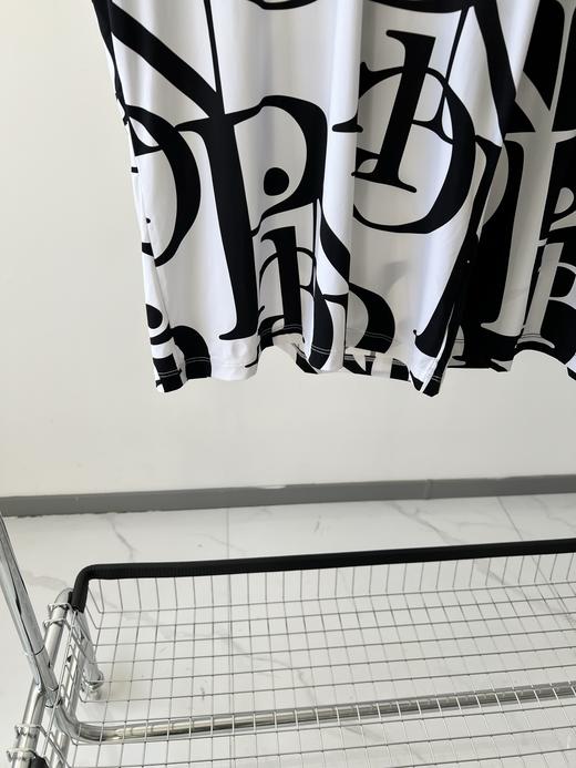 25新款，Ping速干冰感T，韩国🇰🇷客供牛奶丝面料，冰冰凉凉的，舒服透气，弹力超好👍，黑白拼色色印花，高级显瘦！ 商品图4