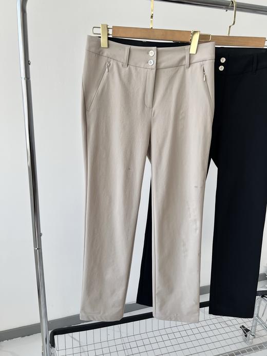 韩国订单，代购1400+ VOIvik高尔夫春款小脚裤，商务休闲款，四面弹质地，里层华夫格略带绒感，透气性好，后腰皮筋包容性好，非常舒适，做工精致。 商品图1