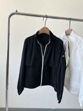 25春款，林德伯格原单高尔夫外套，面料有弹力，超舒服，薄厚适中，既可以做外套，又可以做防晒，下摆可以抽绳，简单帅气，双拉头设计！数量不多！