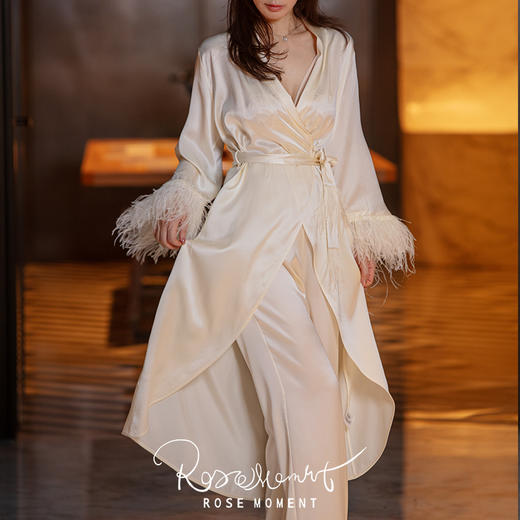 轻奢优雅真丝羽毛套装 T231171 商品图0