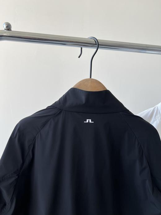 25春款，林德伯格原单高尔夫外套，面料有弹力，超舒服，薄厚适中，既可以做外套，又可以做防晒，下摆可以抽绳，简单帅气，双拉头设计！数量不多！ 商品图7