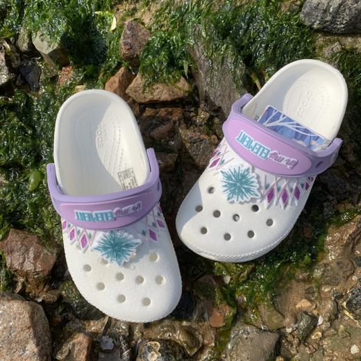 点此购买 卡洛驰卡通洞洞鞋凉鞋儿童沙滩鞋 pp 315906 商品图2