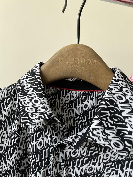 25新款速干冰感T，超洋气的印花工艺，面料有弹力，而且有透气孔，夏天运动的首选，今年流行花色，好多品牌都有印花工艺，摆脱了传统T的单调性，给夏天增加了色彩！ 商品图4