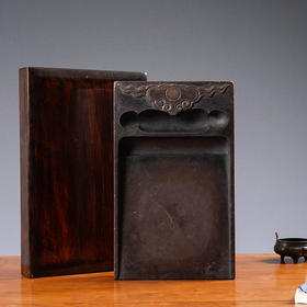 清 福云纹敞池大端砚配红木砚盒