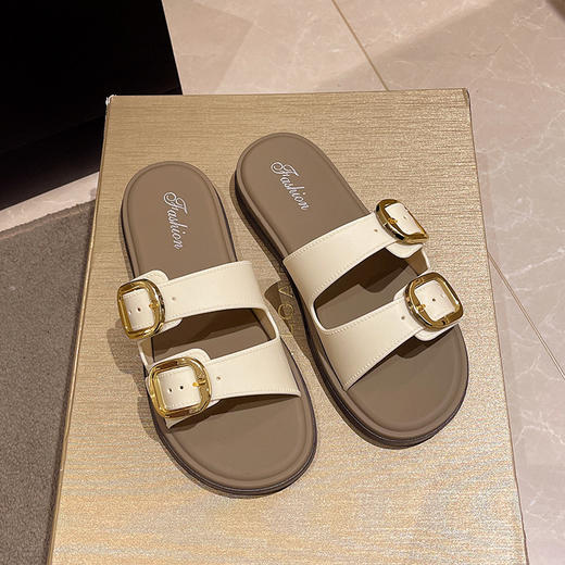 【敲好穿❗️复古勃肯拖鞋】夏季新款懒人拖鞋，质感好皮面，软糯脚感，超级透气，懒人百搭平底一字拖女款外穿皮带扣沙滩凉拖鞋QQ 商品图4