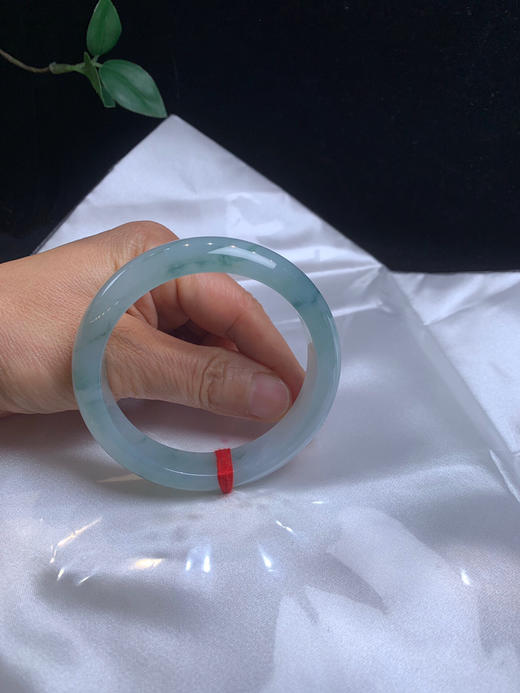 612720，58.5冰胶飘花，整体胶胶润润的，飘清新蓝花， 版型也不错 商品图5