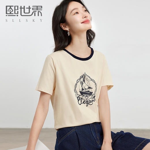 【五折购】熙世界2025夏日新款度假风印花正肩T恤女士短袖美式复古圆领上衣 商品图0