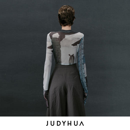 JUDYHUA 汪一联名小红帽系列追逐系列T恤 商品图3