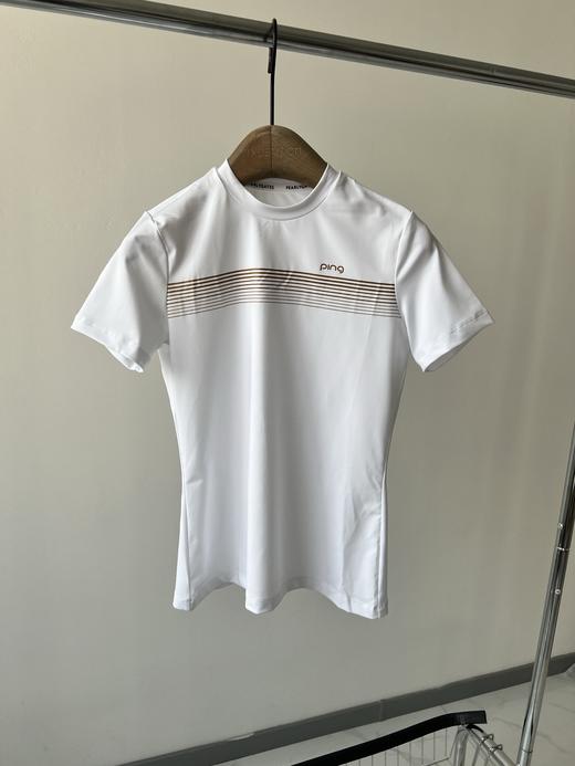 PInG原单T，简约款，面料有弹力，棉感，质感很好！高级显瘦！胸前印花，低调而又有内涵！数量不多！ 商品图0