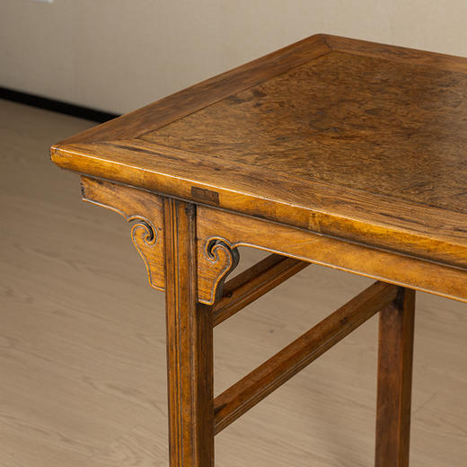 清早期 黄花梨镶瘿木夹头榫如意云纹酒桌 商品图2