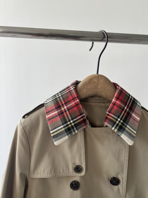 韩国🇰🇷哈🐶经典风衣，客供面料辅料，专柜品质，细节超赞，很有特点的一款风衣，双领设计，格子领可拆卸，内搭一个可拆卸的格子马甲，内里格子马甲含毛，更佳防寒保暖 商品图2