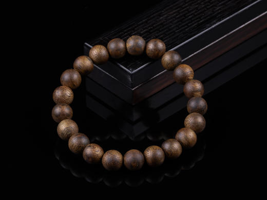 XY0215沉香13mm素圈大手串14克 商品图0