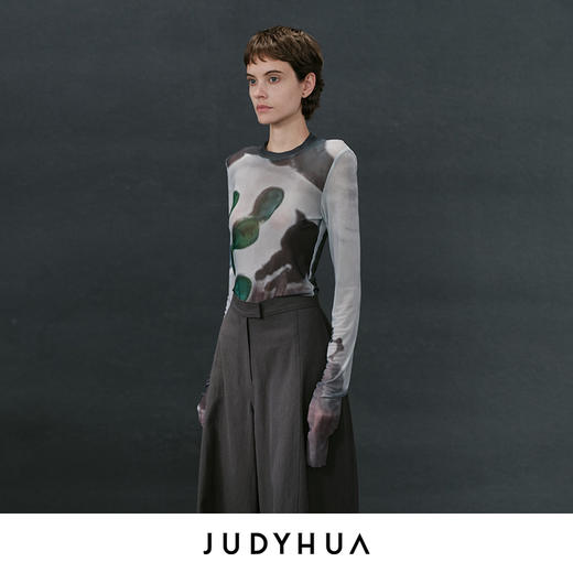 JUDYHUA 汪一联名小红帽系列追逐系列T恤 商品图1