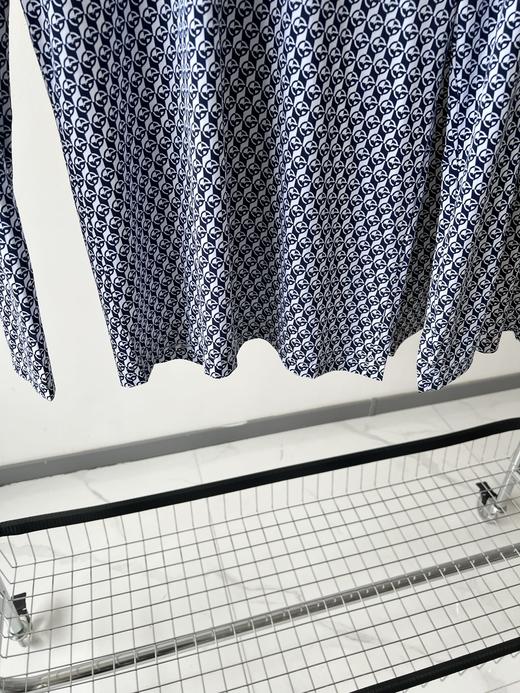 FG原单经典印花半高领T，韩国🇰🇷客供面料、有弹力，半高领印花LOGO设计，简单大气，百搭，面料冰冰凉凉的，既可以做防晒，又可以做打底，日常穿或者运动穿都合适！数量不多！ 商品图5