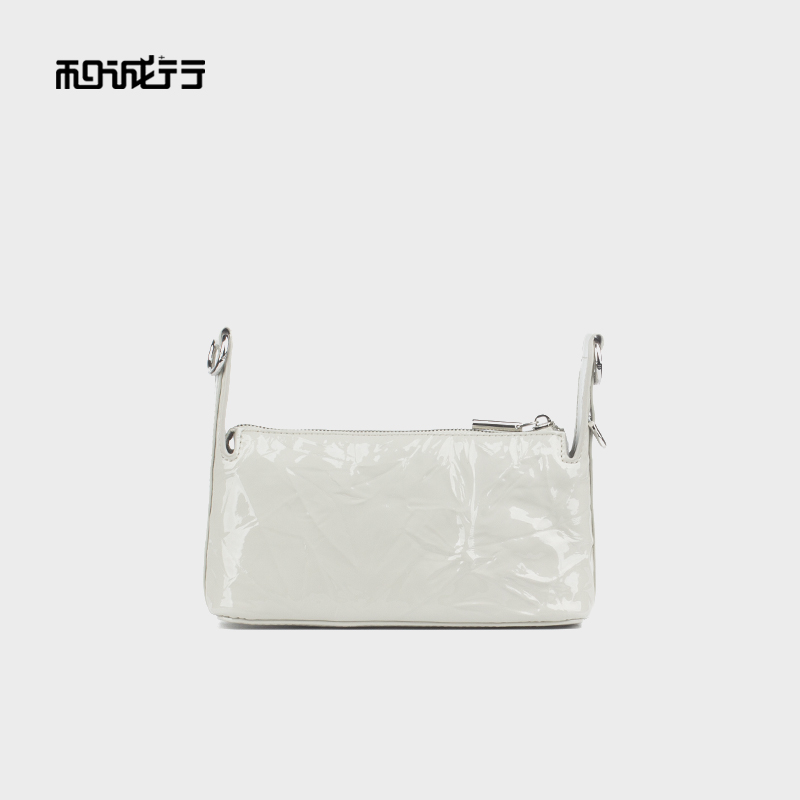 和诚行 2025新款时尚褶皱百搭单肩包女通勤休闲腋下包4420158