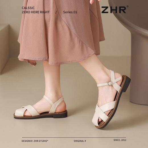 ZHR则则法式罗马风猪笼凉鞋女2025夏新款舒适透气平底半包头凉鞋 商品图5