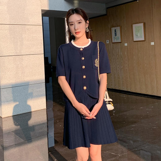 奢姿大码女装2025夏季绣花设计减龄针织两件套胖妹妹通勤时尚套装9452969750【1】 商品图4