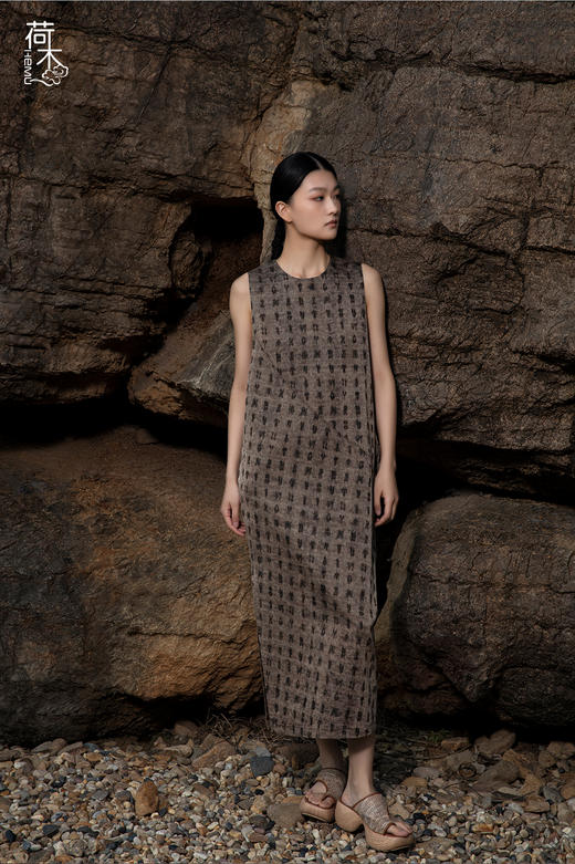 荷木HEMU丨行文·插袋连衣裙 商品图0