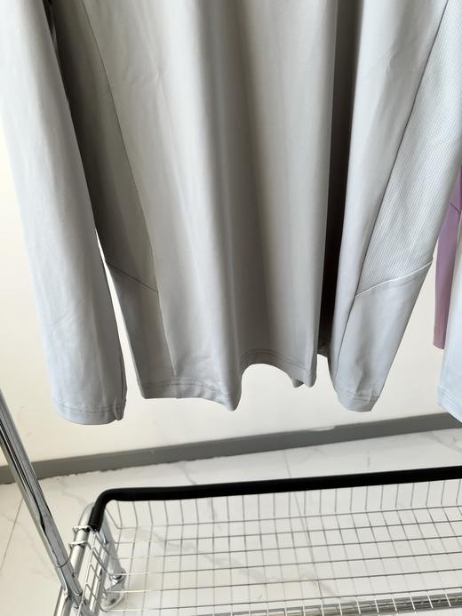 25春款，男款POLO衫，经典百搭的一款，面料有弹力，超舒服，胸前立体LOGO，肩部装饰条，整件衣服并不单调！数量不多！ 商品图7