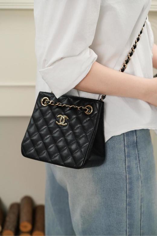 CHANEL香奈儿25Cminitote金色金属品牌微标Logo亮面粒纹小牛皮（HH） 商品图7