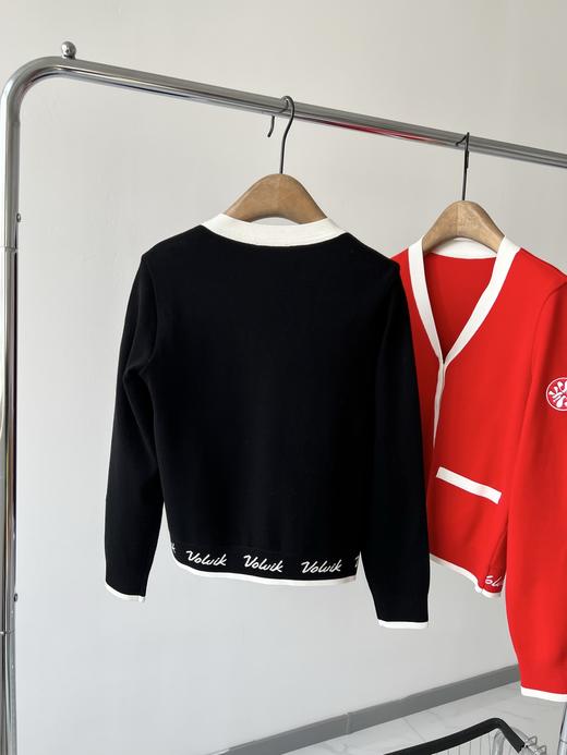 25春款，VOLiK原单针织🧶开衫，纯纯的原单货，难得好货，接受任何形式的验货，数量极少，辅料齐全，全原，春天必备单品，怎么搭都好看的一款！ 商品图6