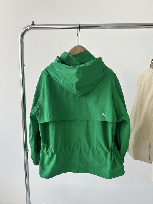 高尔夫🏌‍♀原单外套，韩国🇰🇷客供面料，微微皱感，上档次，打高尔夫🏌‍♀或者日常穿都很好穿，微宽松的休闲版型，腰部可调节，数量不多、20多件！ 商品图6