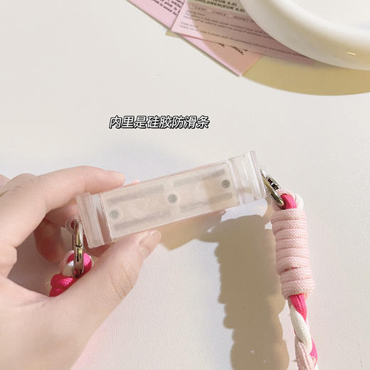 【三丽鸥背夹合集斜跨手机壳链】户外通用手机壳手机挂绳 库洛米美乐蒂  商品图3