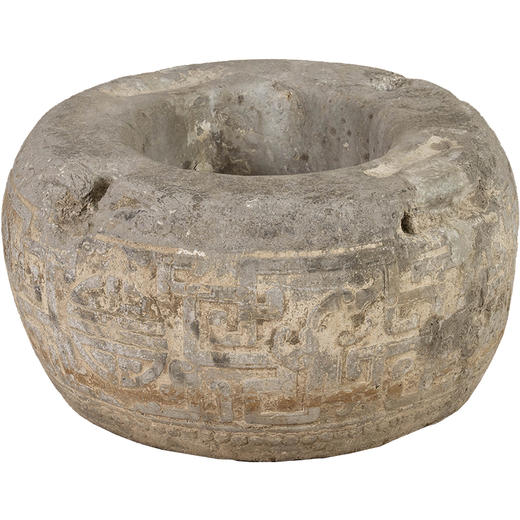 清中期 石雕夔龙捧寿鼓墩形井圈 商品图5