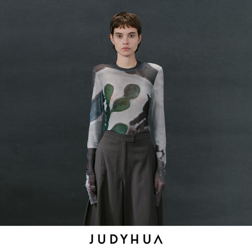 JUDYHUA 汪一联名小红帽系列追逐系列T恤 商品图0