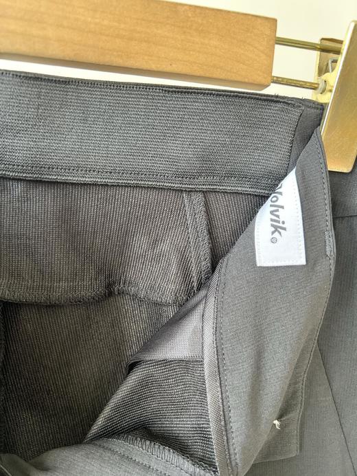 韩国订单，代购1400+ VOIvik高尔夫春款小脚裤，商务休闲款，四面弹质地，里层华夫格略带绒感，透气性好，后腰皮筋包容性好，非常舒适，做工精致。 商品图5