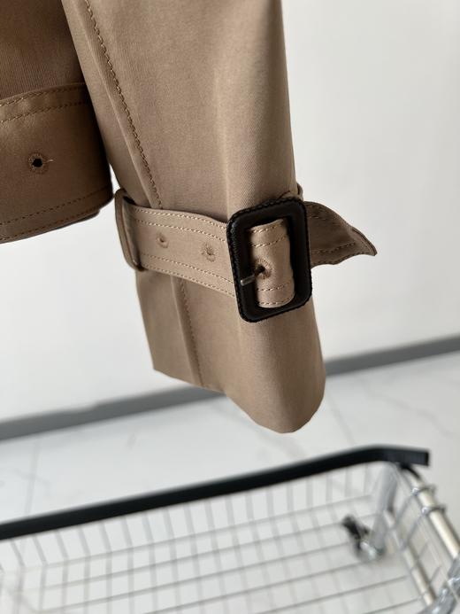 🍁🍁🍁🍁原单风衣，精致的小短款，收腰设计。精致干练，超级百搭，推荐必入款！ 商品图4