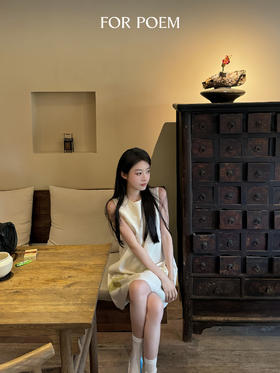 ForPoem · 穿搭分享 · @vueyoo