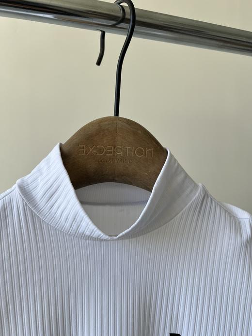 25新款，PG原单打底马甲，一衣多穿，既可单穿，又可以当做马甲，搭配冰丝袖、也可穿里面做内搭，面料也是超舒服，有弹力，透气性好，而且纹理感！ 数量不多！ 商品图4