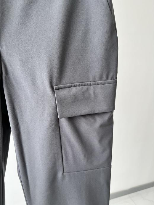 韩国订单 高尔夫女士运动休闲裤，速干四面弹质地，舒适轻薄，工装款，皮筋腰，后裤口皮筋收口，做工精致。 商品图4