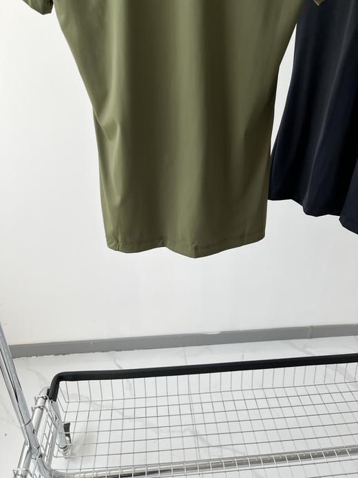 PG原单牛奶丝打底衫，韩国🇰🇷客供面料，弹力大，打球运动必备单品，💕，既防晒又好穿，日常打底穿也很百搭！胸前和袖子有LOGO印花！立体洋气！ 商品图8