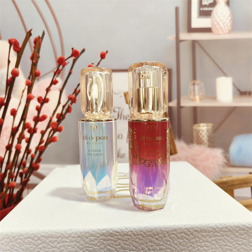 【4.19王炸割肉价】CPB镭射瓶钻光精华50ml 限量版普通版随机发（无盒微瑕疵） 商品图1