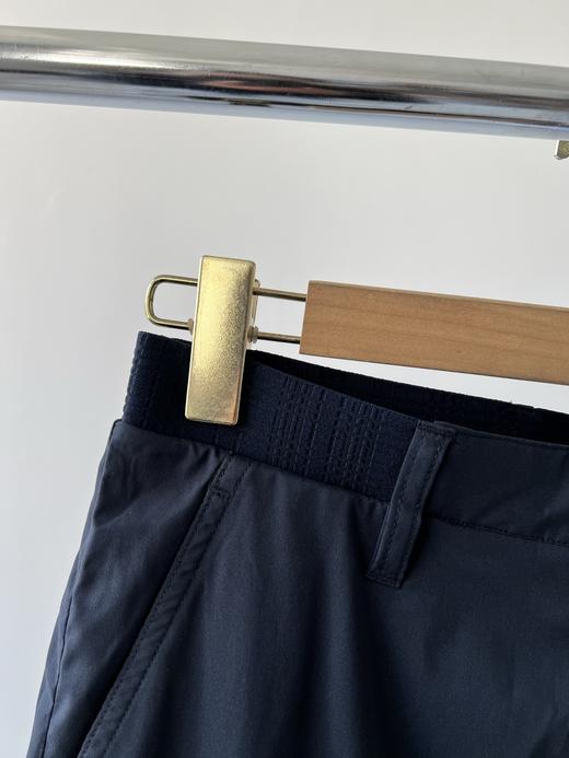 25新款，日本🇯🇵原单高尔夫🏌运动裤，日本🇯🇵客供面料，有弹力舒服，里面加了网布设计，所以白色完全不会透，兜口防水压胶拉链，腰部皮筋松紧腰，数量不多！ 商品图6