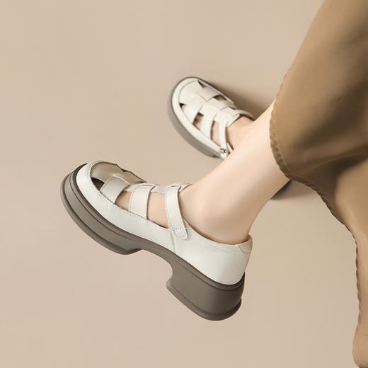 ZHR女鞋2025夏季新款厚底罗马凉鞋女真皮鞋子复古镂空包头猪笼鞋 商品图3