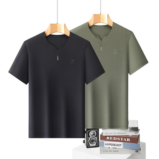 【DLS】大依优型大码小V领短袖T恤圆领加肥加大男士大号弹力透气舒适夏季半袖 商品图1